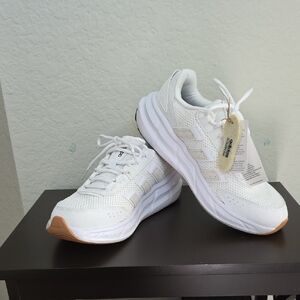 Adidas Women's Astrastar Running Shoe